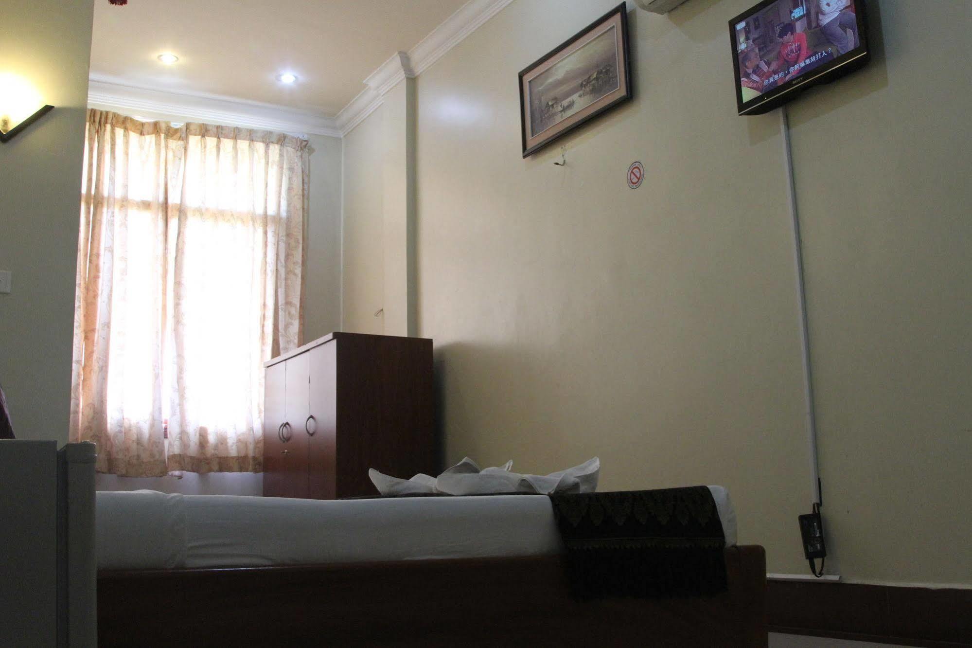 Sky Residence - 50M To Museum And Riverside Phnom Penh Eksteriør bilde